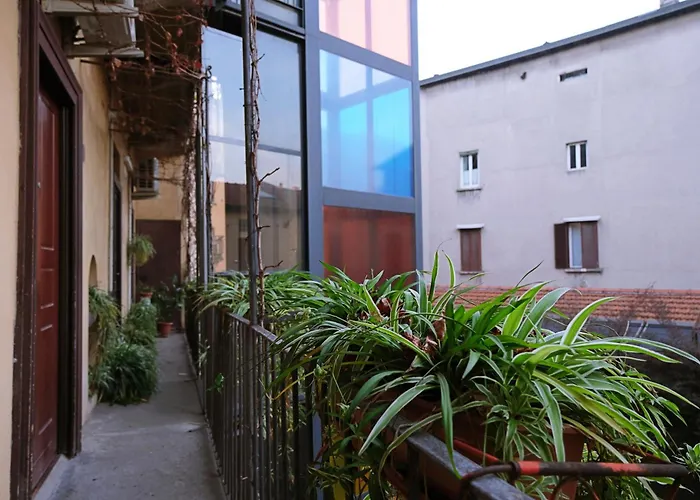 Urban 42 * Milan
